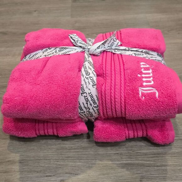 Juicy Couture Home Script Bath Towel Set - Picture 3 of 6